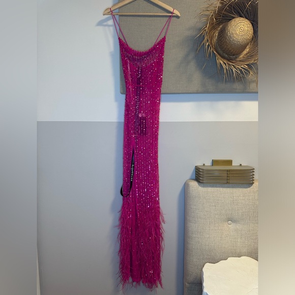 Retrofête Alessandra Dress ❤️🔥💖 - Picture 10 of 16